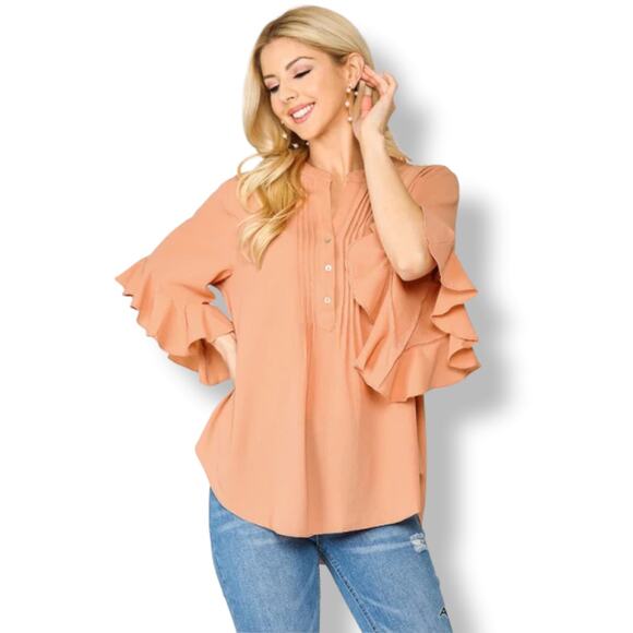 GiGiO Womens Blouse Size Medium‎ Daydream Apricot Ruffled Sleeves NEW - Picture 1 of 9